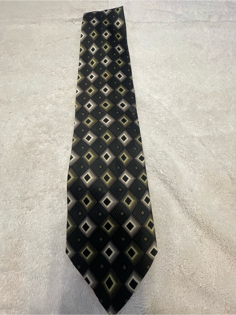 croft & barrow Black and Olive Diamond Pattern Men's Tie